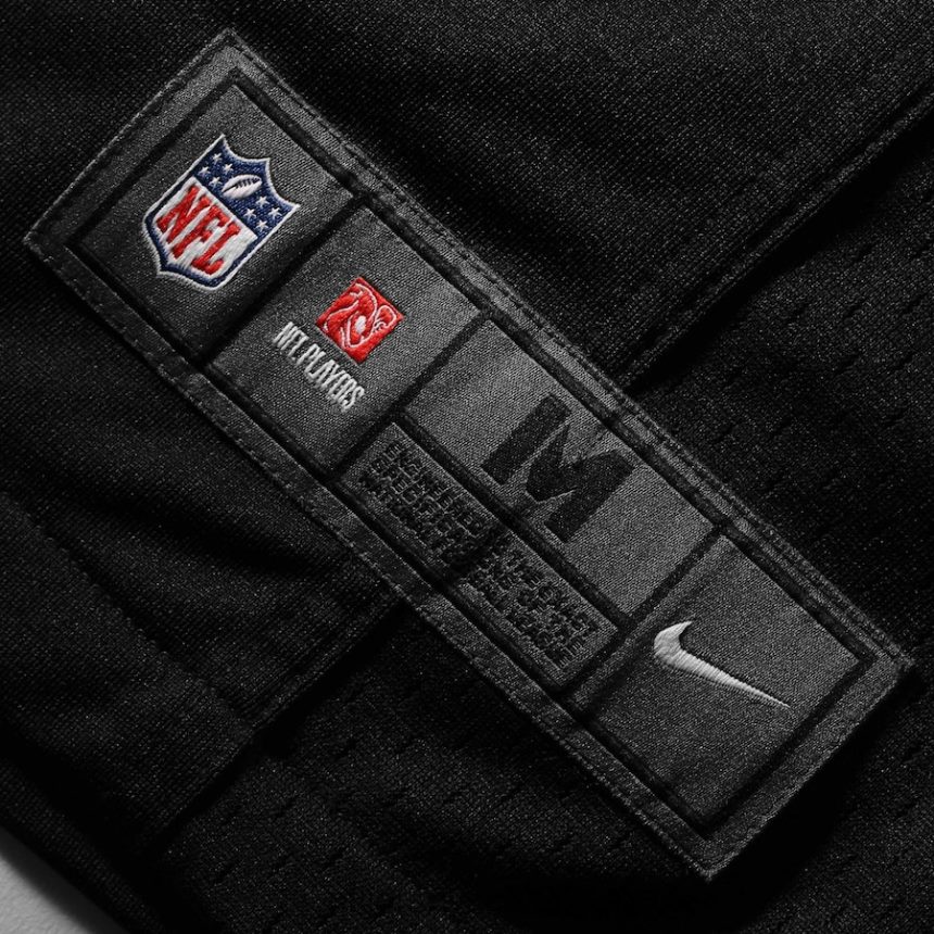 Men Pittsburgh Steelers TJ Watt Nike Black Game Player Jersey Clothing NFL TBXFR61469